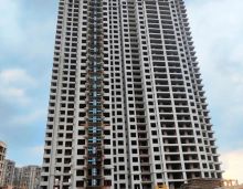 2023年7月31日，耒阳市云玺府工程施工进度播报：项目19楼以上楼层内墙全部已经粉刷完成，项目17-18楼内墙粉刷进入扫尾工作，16楼在进材料。耒阳君茂云玺府位于灶市街街道耒阳大道与