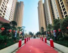 华旗绿洲二期完成交付，幸福恭候业主温暖归家时。华旗绿洲可谓是众多楼盘中出色的，如今二期的交房，也将把美的实景现房展现给各位，特殊要求需要尽快入住的购房者们，