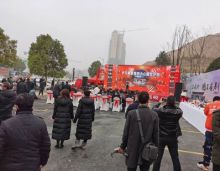 衡东状元御景楼盘房子值得购买吗？这楼盘附近都有哪些生活配套，有没有学校；带着这些疑问我们继续往下解读，项目处于武家山路与文冲路交汇处东南角，衡东状元御景项目正对面就是三小、进修学校，旁边就是武家山学校；南面还有衡东二小、衡东楚天中学、衡东县一中、衡东城关中学。