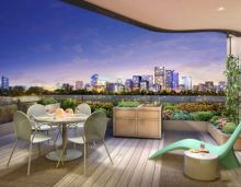 2020年12月3日，嘉禾中港瓏熙府10栋2单元阔景奢宅新品加推！随着嘉禾中港瓏熙府楼盘9栋、10栋1单元的***售罄！市场上期待已久的10栋2单元终于要面世了，嘉禾中港瓏熙府东区东大门位于10栋2单元楼下，