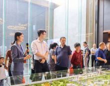 2023年9月26日，郴州融华玖樾府奢境售楼大厅正式开放。作为五岭央芯，融华玖樾府罕有的繁华与静谧地段，诠释着&ldquo;物以稀为贵&rdquo;真理，未曾面市便已受到郴州各界的热切关注