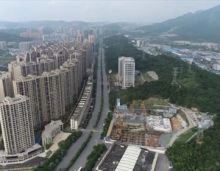 郴州天盛汇金时代房子值得买吗？位于梨树山板块的天盛汇金时代，整个项目占地20亩，总建筑面积接近5万平方米，由四层商业裙楼和一栋十三层的复式楼 ，一栋十八层的5A甲级写字楼