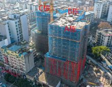 2021年1月17日，郴州汇华时代广场楼盘1月工程进度如下！该楼盘A栋已建至15层，B栋已建至14层，C栋已建至14层。郴州汇华时代广场傲居北湖中央轴地。