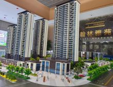 在湘阴新世纪大道，湘阴城东学校北校门对面，湘阴银涛房地产开发有限公司精心雕琢出一座令人瞩目的楼盘 &mdash;&mdash; 湘阴翰林雅苑。从规模上看，翰林雅苑占地约 91 亩，建筑面积约 20 万平，规模颇为可观。其绿化率达到 35%，