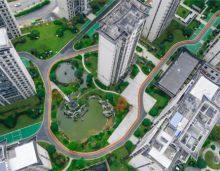 在追求品质生活的道路上,洋房始终以其独特的魅力,成为众多购房者的理想之选。然而,高昂的价格往往让人望而却步。如今，万腾观山悦墅质低密洋房打破常规,实得单价4xxx元/㎡起的惊喜价