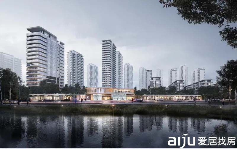 平江顺府江屿城怎么样?项目位于汨罗江大众风光带，以亲水叠墅、天幕大平层和江景高层等产品，总体构建出一线江景的46万㎡滨江大盘。