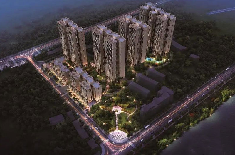 衡阳水岸豪庭房子怎么样?项目位于雁峰区湘江南路12号，项目总占地面积49180平方米，实际建筑面积237008平方米，小区规划有7栋住宅，总住宅户数为1260户。