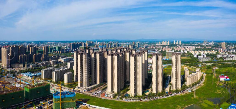 衡阳梧桐庄园怎么样?项目位于珠晖区衡州大道东48号,项目总占地约450亩,小区规划住宅4758户,项目涵盖电梯花园洋房、小高层、品质高层。