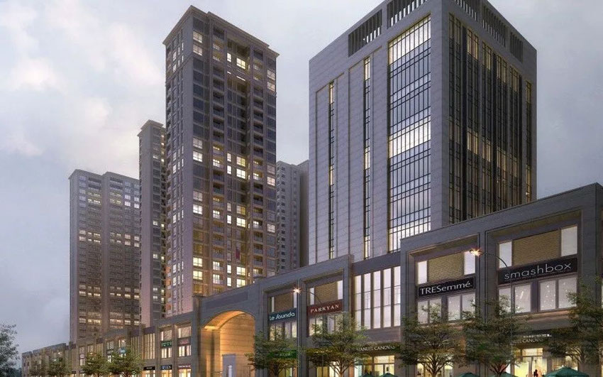 常宁东城首府位于常宁大道与泉峰东路交汇处，项目总占地面积约50亩，实际建筑面积约10万㎡，容积率3.2，项目由6栋高层和1栋小高层酒店组成，小区配有室外篮球场和羽毛球场，