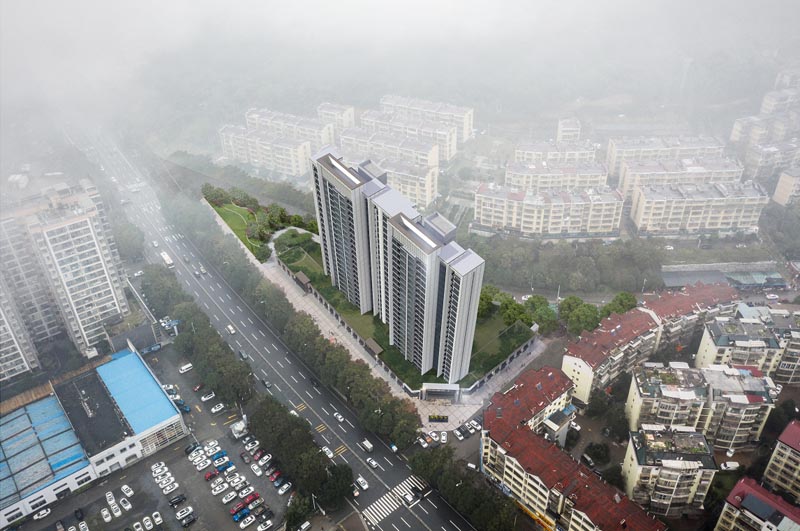 郴州十九峯值得买吗？项目总占地面积7116.05㎡，总建筑面积29082.22㎡，由两栋一层商业和24层住宅组成，总户数197户;***楼间距，前后无遮挡，尊享2200亩石榴湾公园、100亩高仙岭公园。