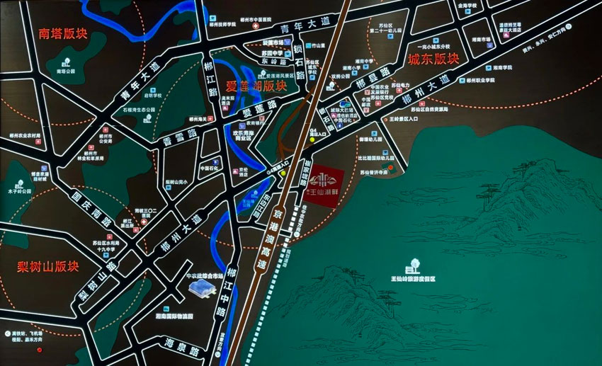 顺兴王仙湖畔由郴州顺兴房地产开发有限公司开发建设，开发主体明确，为项目品质提供基础保障。项目选址于苏仙区郴州大道与 G4 高速交汇处，区位交通便捷，便于业主日常出行及区域间通勤。